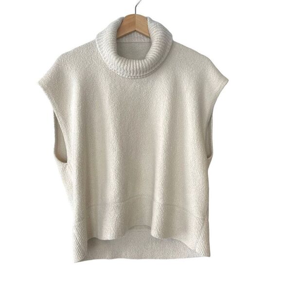 Lululemon Sleeveless Top - Picture 1 of 7